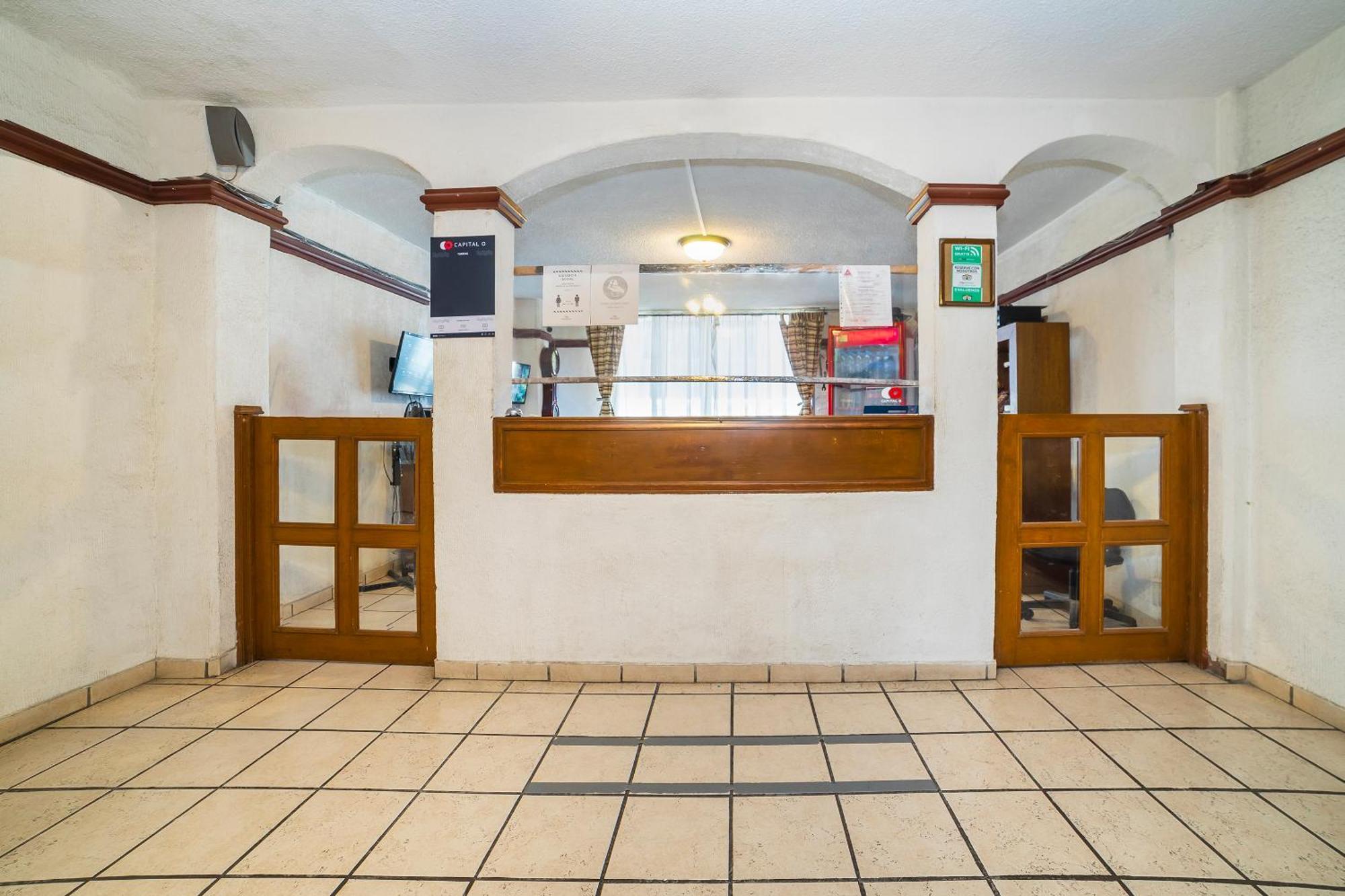 Capital O Hotel Casa Blanca Celaya  Dış mekan fotoğraf